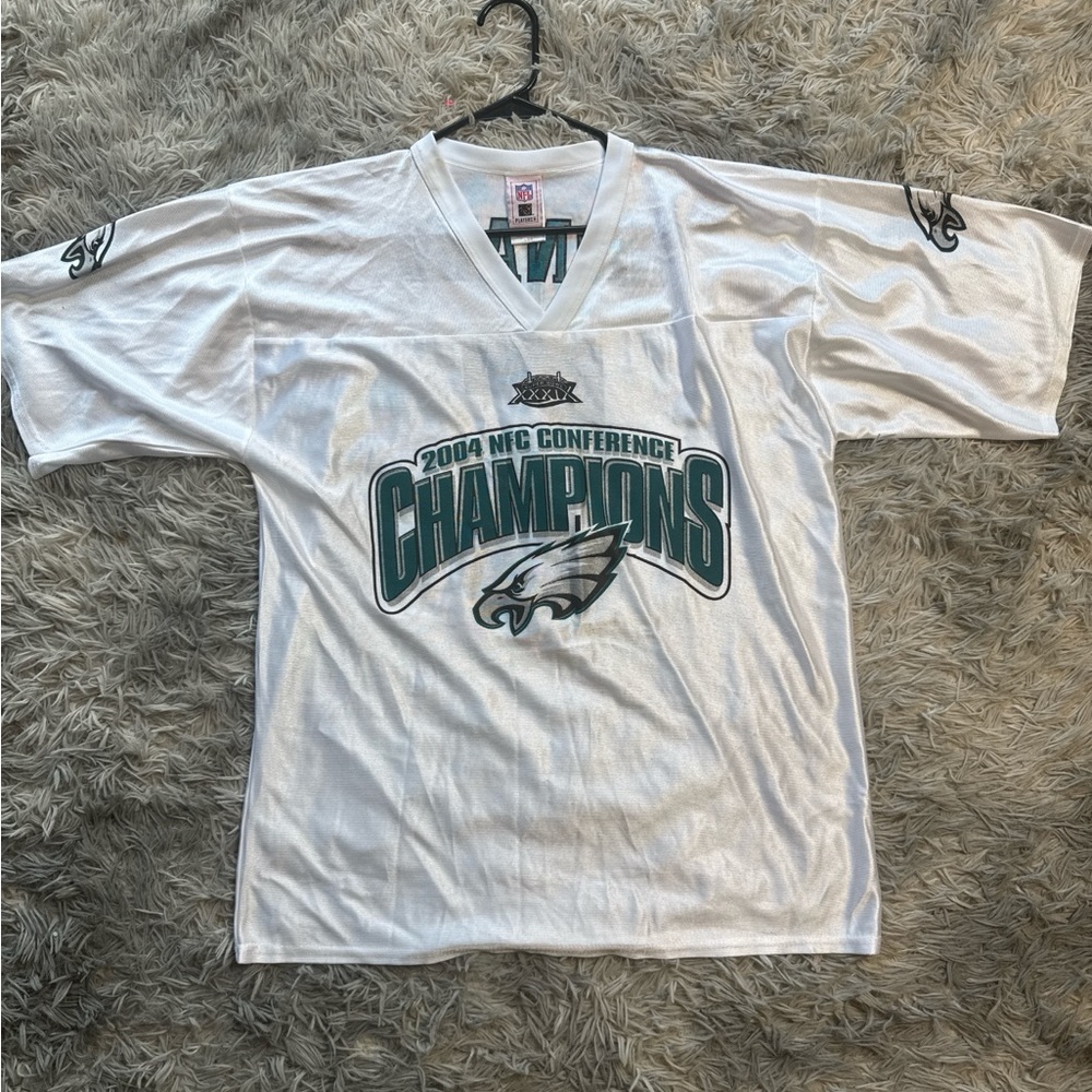 White and green vintage Philadelphia Eagles jersey